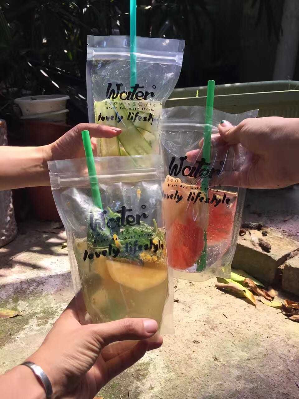 Thanks to Sasa for the homemade refreshments!