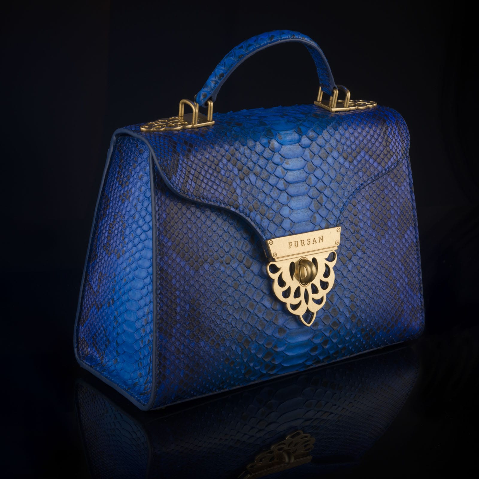 Furshan fashion bag photography from Qatar, shot in Guangzhou by ITR Visuals