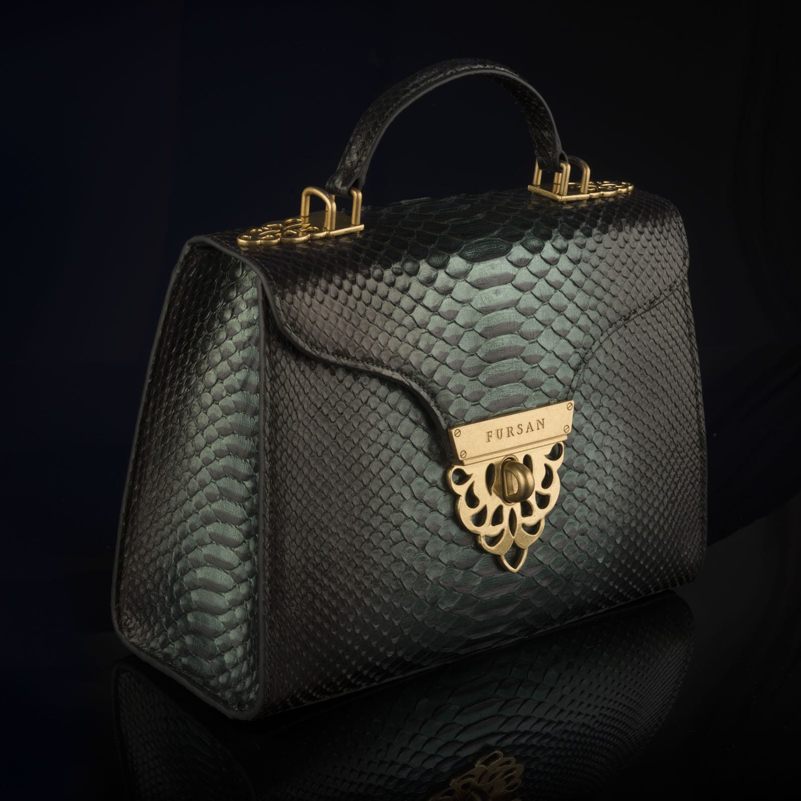 Furshan fashion bag photography from Qatar, shot in Guangzhou by ITR Visuals