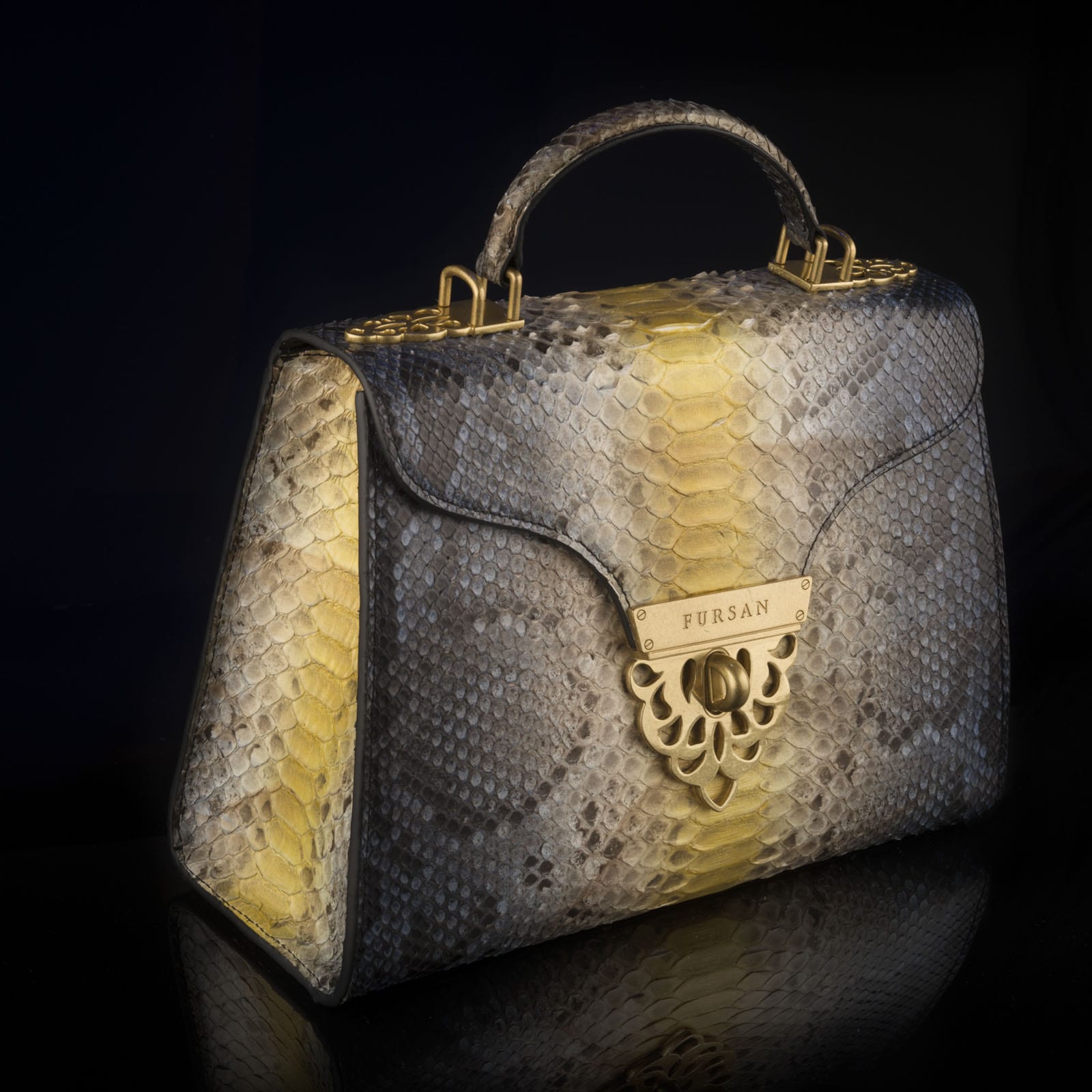 Furshan fashion bag photography from Qatar, shot in Guangzhou by ITR Visuals