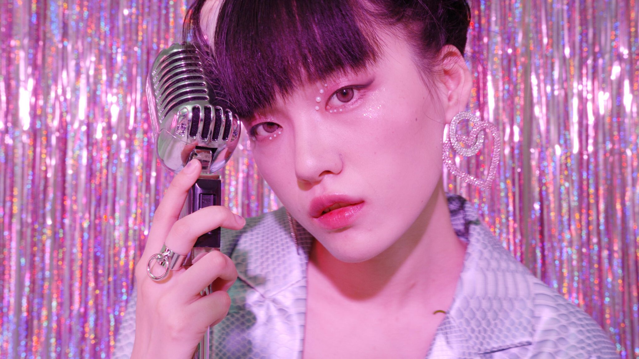 stills from the video for Me+, a jewelry brand for teenagers.