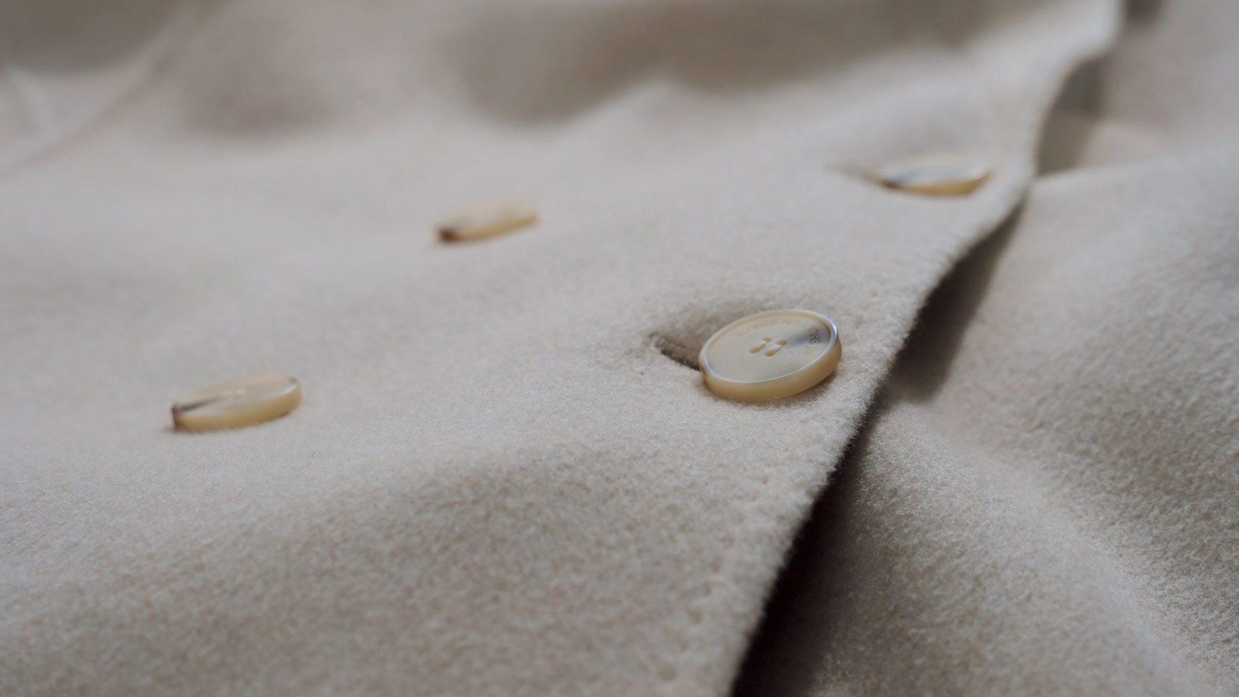 Making of a coat for shui yun jian fall winter collection 005