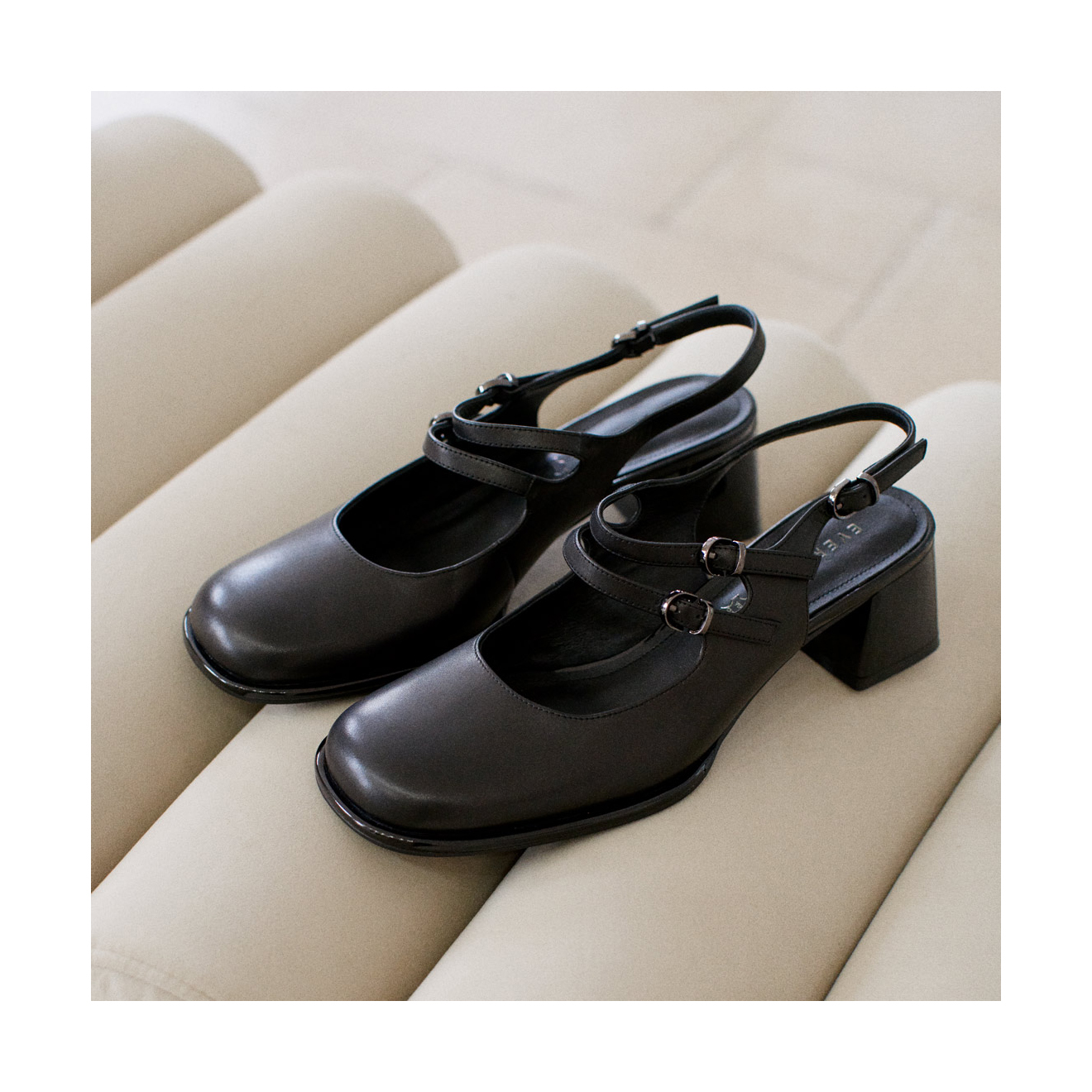 Still life photography for shoes and handbags for Everbest, a fashion brand for Singapore.