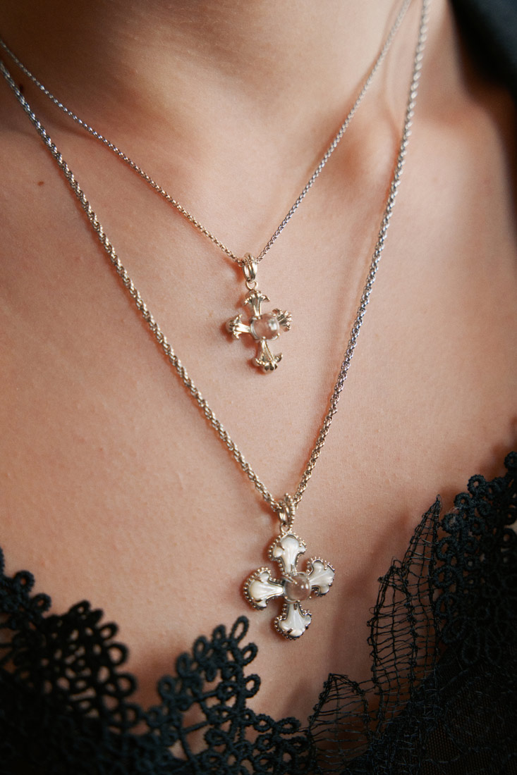 Inizio 2025 Sacred Lily collection fashion photography