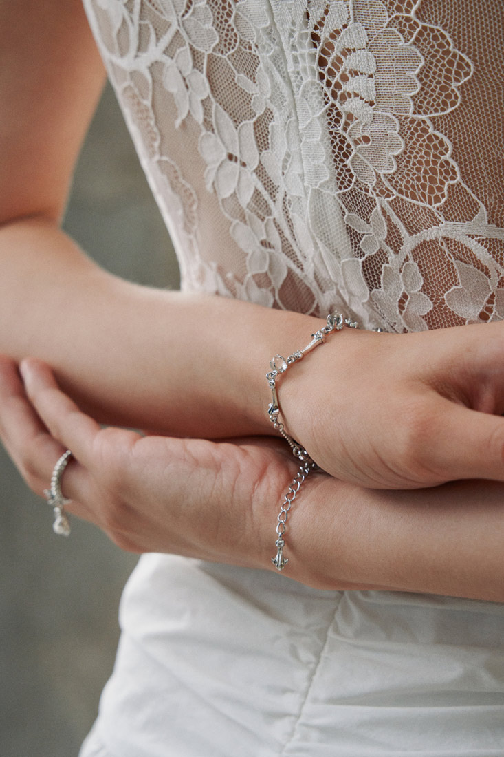 Inizio 2025 Sacred Lily collection fashion photography