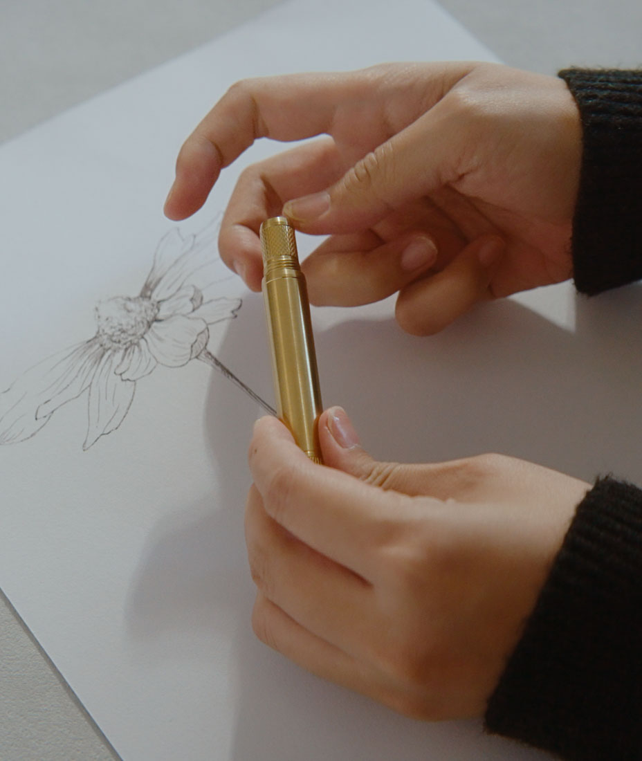 lifestyle photography and video for Thomas slim edc pen kickstarter campaign