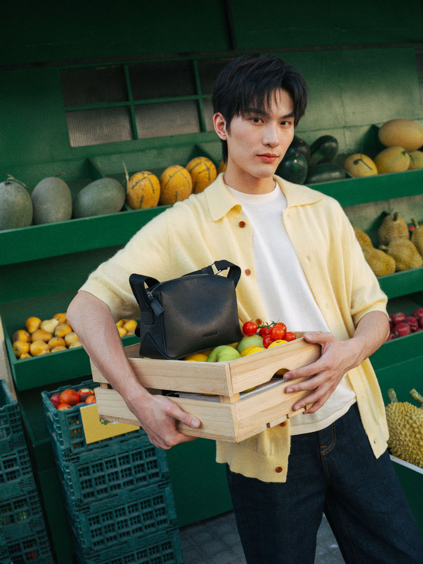 Everbest main campaign photography for handbags and shoes
