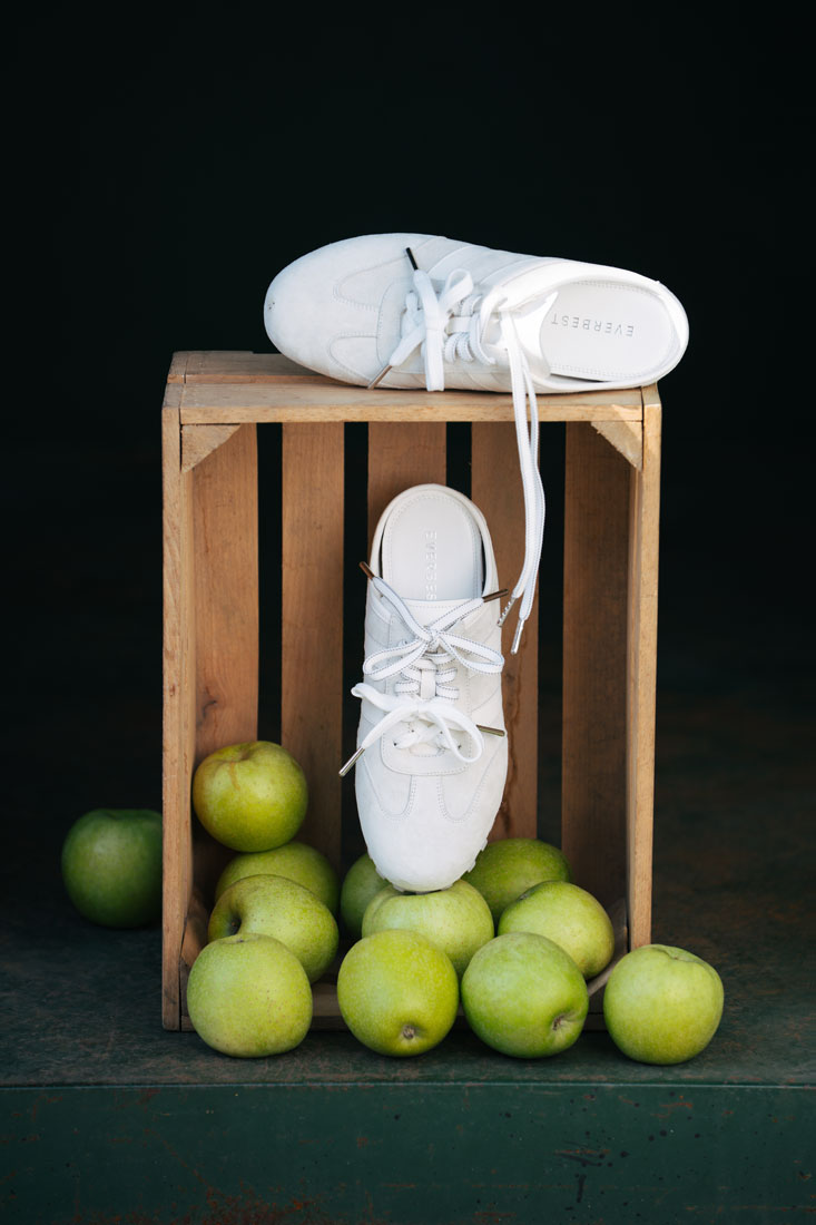 Everbest Still life product photography for shoes and handbags in china