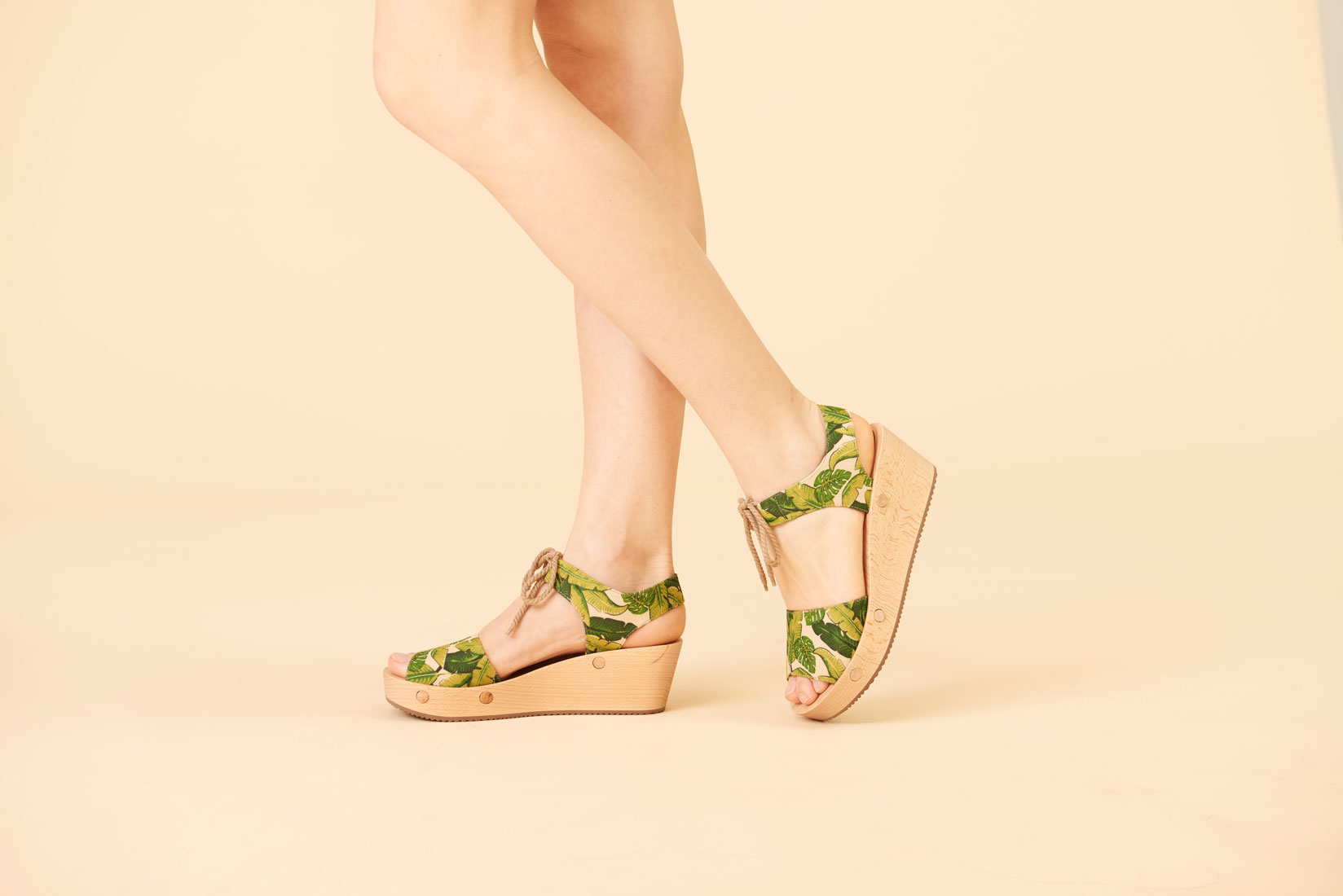 E-commerce shoes photography for Kiri